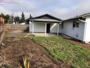 531 U St in Springfield, OR - Building Photo - Building Photo