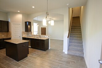 7114 Faith Wy in San Antonio, TX - Building Photo - Building Photo