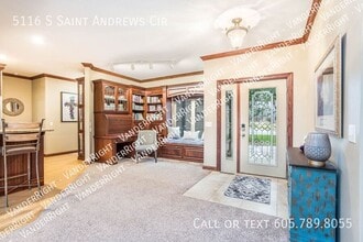 5116 S St Andrews Cir in Sioux Falls, SD - Building Photo - Building Photo