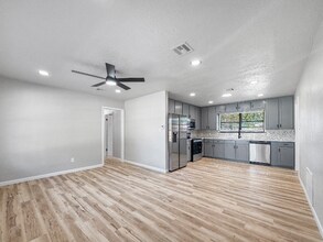 1702 W Boyd St in Norman, OK - Building Photo - Building Photo