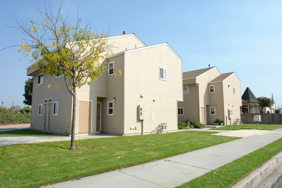 Terosos Del Campos in Salinas, CA - Building Photo