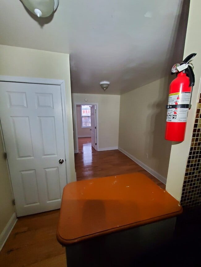 1937 N Newkirk St in Philadelphia, PA - Foto de edificio - Building Photo