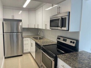 4803 NW 7th St in Miami, FL - Building Photo - Building Photo