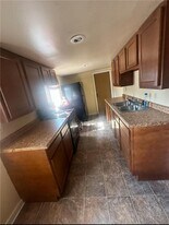 328 6th St W in Altoona, WI - Building Photo