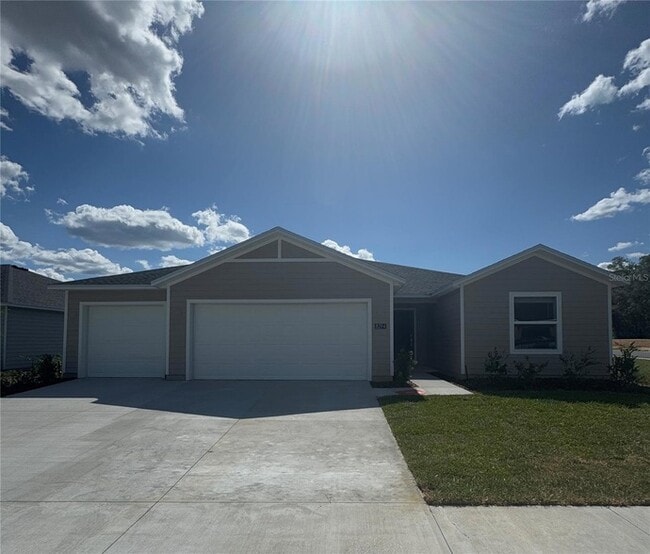 property at 8924 SW 41st Terrace
