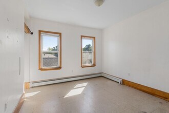 237 Webster Ave in Cambridge, MA - Building Photo - Building Photo