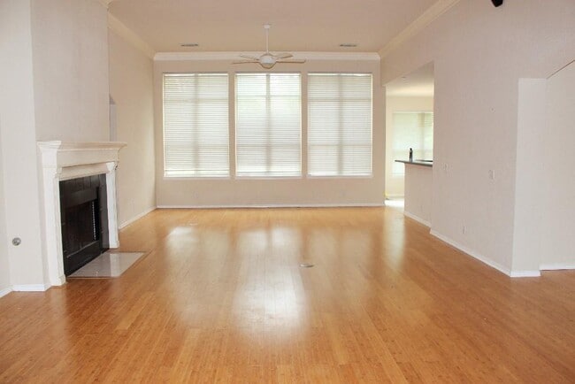 7005 Rambollet Terrace in Round Rock, TX - Building Photo - Building Photo