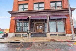 609 Central St, Unit 1410