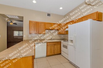 7202 E Chelsie Kaye Ln in Tucson, AZ - Building Photo - Building Photo