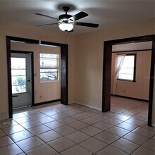 627 61st Ave S in St. Petersburg, FL - Building Photo - Building Photo