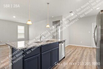 5150 Longhorn River in Converse, TX - Building Photo - Building Photo