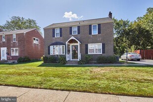 214 Potomac Rd in Wilmington, DE - Building Photo