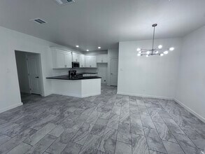 11902 Evanston Ave, Unit Unit A in Lubbock, TX - Building Photo - Building Photo