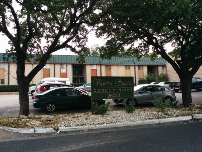 property at 2600 Penny Ln