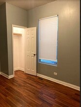 9220 S Manistee Ave in Chicago, IL - Building Photo - Building Photo