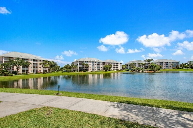 property at 353 S US Hwy 1