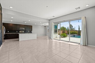8370 Charleston Peak St in Las Vegas, NV - Building Photo - Building Photo