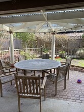 22790 Balabanian Cir in Maple Ridge, BC - Building Photo - Building Photo