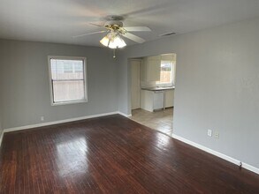 2607 27th St in Lubbock, TX - Building Photo - Building Photo