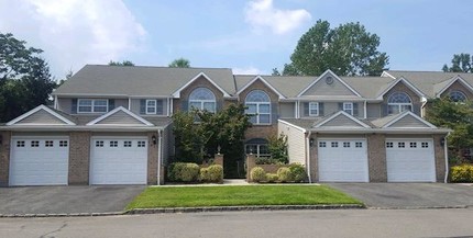 Fairfield Hills North At Farmingville in Farmingville, NY - Building Photo - Building Photo