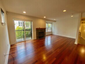 2644 NW 58th St in Seattle, WA - Building Photo - Building Photo