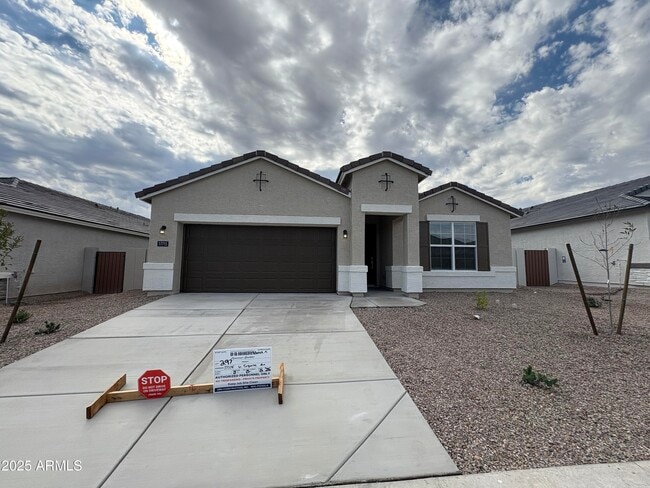 17715 W Turquoise Ave in Glendale, AZ - Building Photo - Building Photo