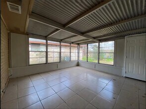 5811 Knightwood St in Houston, TX - Building Photo - Building Photo