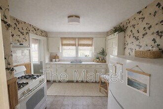 75 Avalon Ave in Quincy, MA - Building Photo - Building Photo