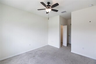 2748 Blossom Wy in Naples, FL - Building Photo - Building Photo