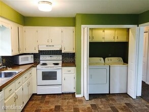 1405 Arbutus Dr in Salisbury, MD - Building Photo - Building Photo