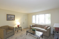 Foxwood - 30 Day Rentals! in San Diego, CA - Building Photo - Interior Photo