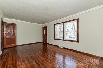 901 Sweetbriar St, Unit 0932 in Charlotte, NC - Building Photo - Building Photo