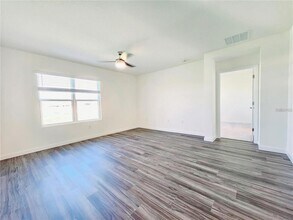 467 Talisi Lp in St. Cloud, FL - Building Photo - Building Photo