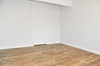 152 Main St, Unit 11 in Sturbridge, MA - Building Photo - Building Photo