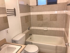 Maple 2, Unit Unit C3 in West Sacramento, CA - Building Photo - Building Photo