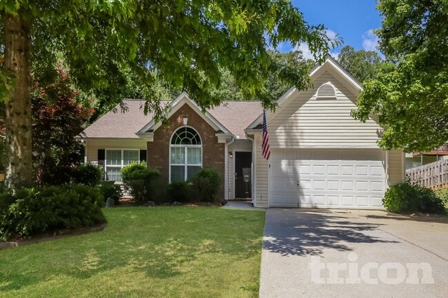 property at 82 Nashport Ln