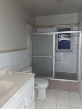 24 Sycamore Rd in Bayonne, NJ - Building Photo - Building Photo
