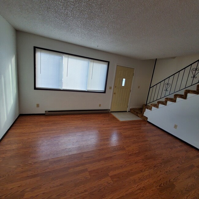 property at 1224 E 3rd St