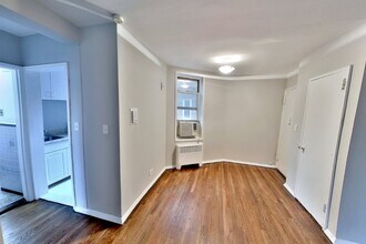 EAST 58th STREET, Unit 6A in New York, NY - Building Photo - Building Photo