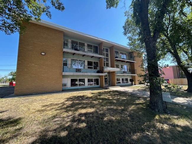 property at 443-443 Lorne St N