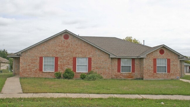 property at 3128 Cedar Hill St