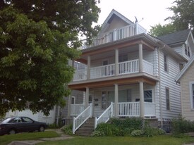 2087 Winnebago St, Unit 3 in Madison, WI - Building Photo