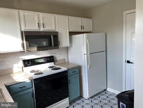 142 Surrey Club Ln in Stephens City, VA - Building Photo - Building Photo