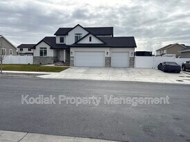 1439 W Stable St in Lindon, UT - Building Photo