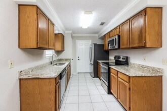 2310 Overbrook Dr in Arlington, TX - Building Photo - Building Photo