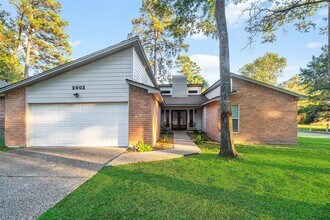 2902 Candlewood Ln in Montgomery, TX - Building Photo - Building Photo