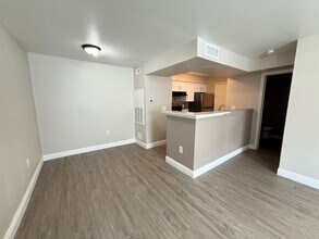 3038 Parkway Blvd in Kissimmee, FL - Building Photo - Building Photo