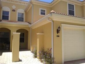 1455 Mariposa Cir-Unit -104 in Naples, FL - Building Photo - Building Photo