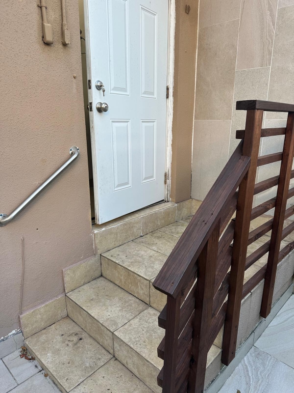 property at 2532 SW 27th St