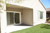 2529 Nashira St in Henderson, NV - Foto de edificio - Building Photo